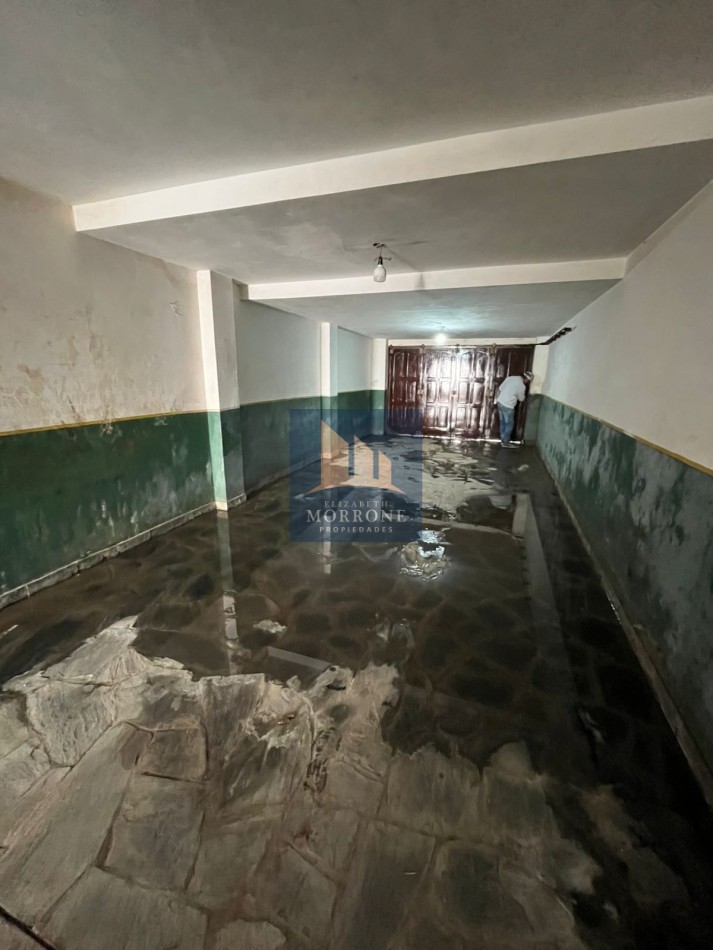 IMPORTANTE CHALET DE CATEGORIA CON 3 DORMITORIOS, SOTANO PARA VARIOS AUTOS Y PARQUE, LA CALANDRIA 4000 -SAN JOSE-