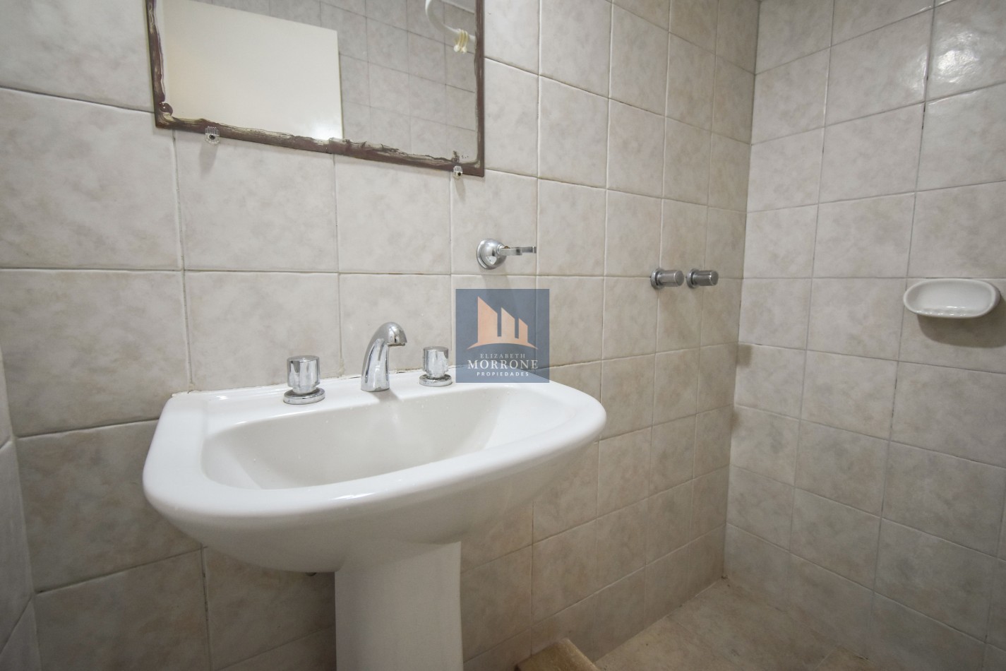 VENTA HERMOSO DEPARTAMENTO APTO CREDITO 3 AMBIENTES CON COCHERA COMPLEJO OLIDEN, OLIDEN 1180 -LOMAS DE ZAMORA-