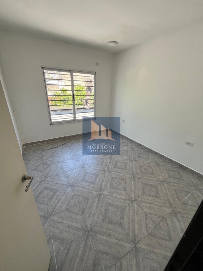 VENTA PH INTERNO 3 AMBIENTES A MEDIA CUADRA DE AVENIDA EVA PERON AL 2200, RAVEL 60 -TEMPERLEY-