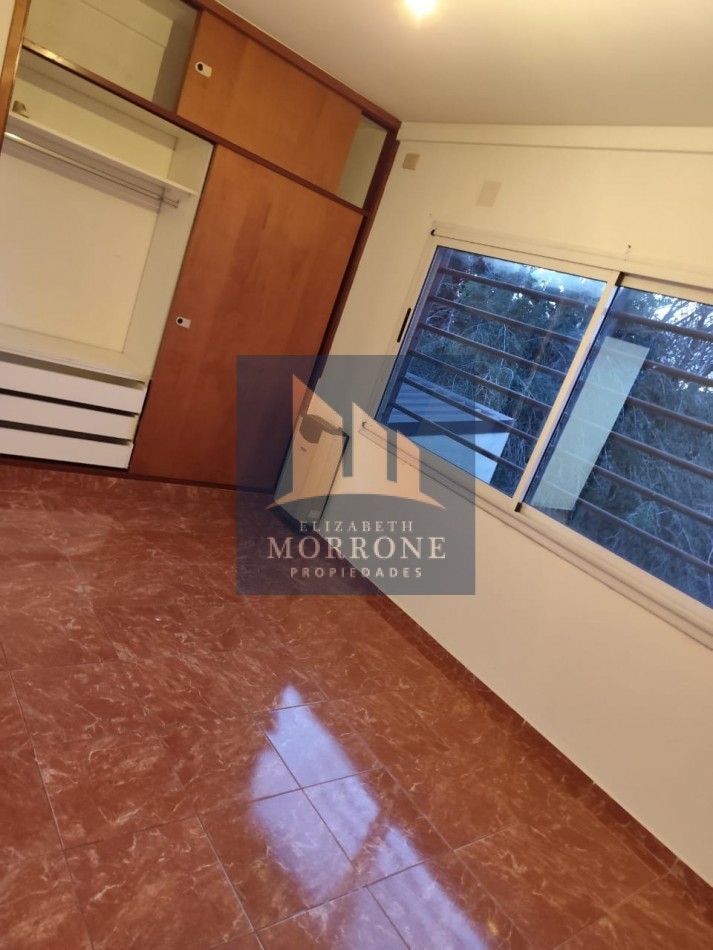 ALQUILER PH AL FRENTE 2 DORMITORIOS, PATIO Y GARAGE, MALVINAS ARGENTINAS 1464 -TEMPERLEY-
