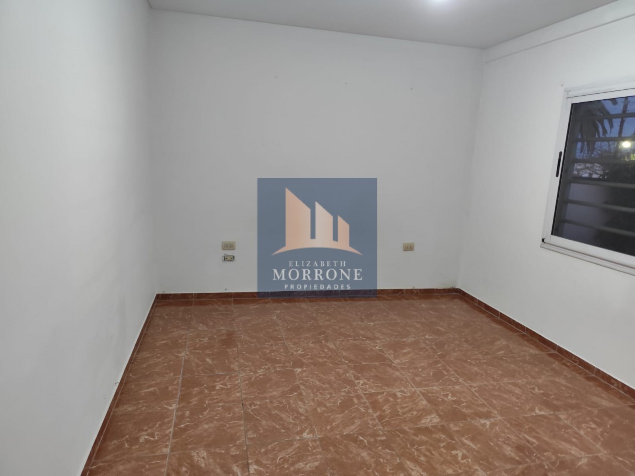 ALQUILER PH AL FRENTE 2 DORMITORIOS, PATIO Y GARAGE, MALVINAS ARGENTINAS 1464 -TEMPERLEY-