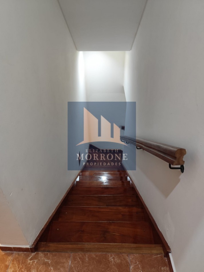 ALQUILER PH AL FRENTE 2 DORMITORIOS, PATIO Y GARAGE, MALVINAS ARGENTINAS 1464 -TEMPERLEY-