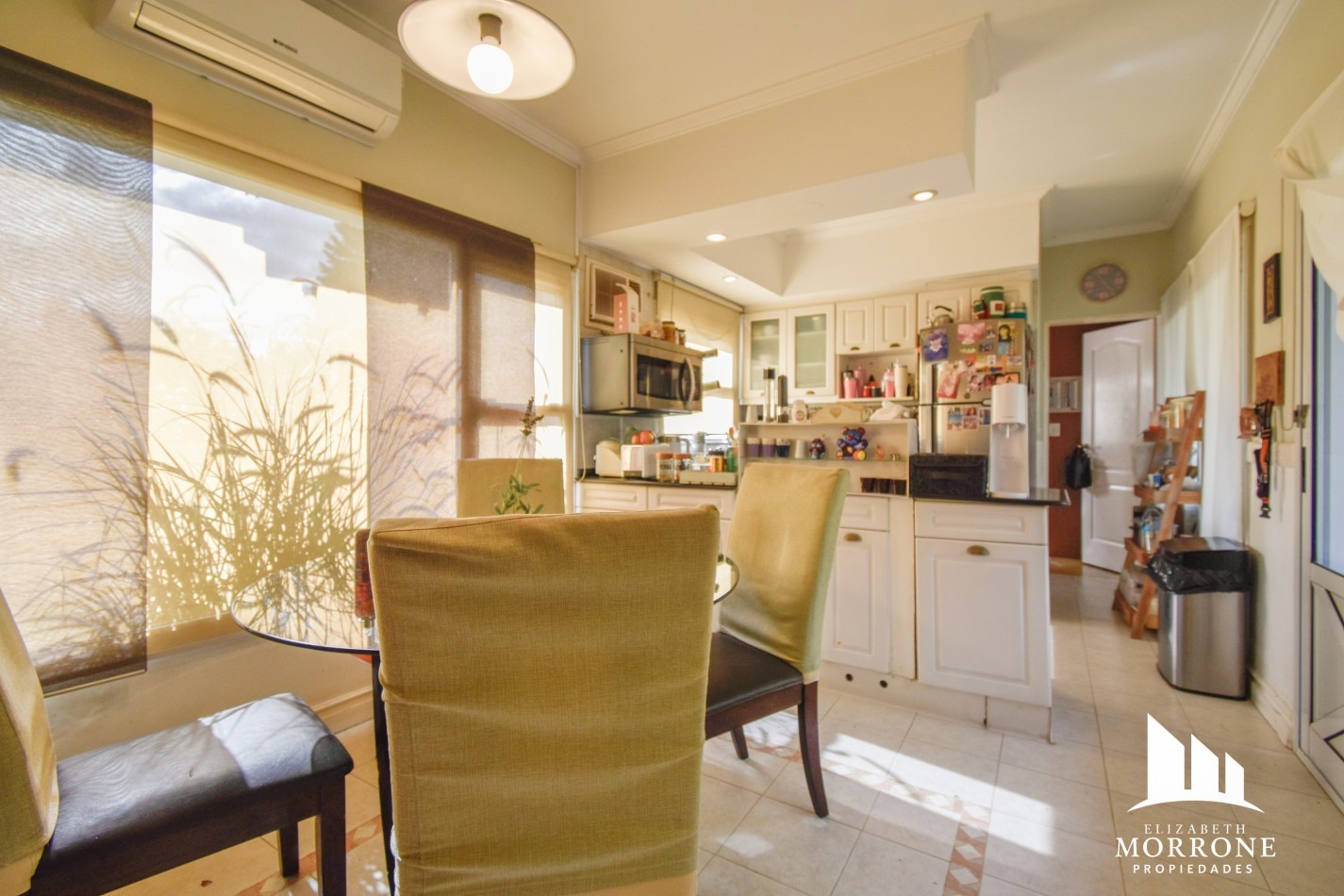 VENTA IMPONENTE CASA 3 DORMITORIOS, QUINCHO, JACUZZI, COUNTRY EL RODAL -ESTEBAN ECHEVERRIA-