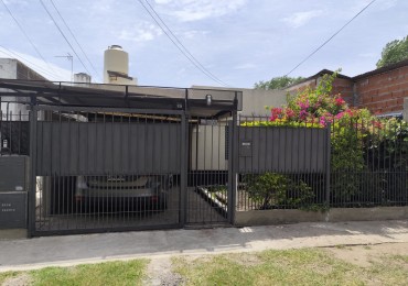 VENTA PH AL FRENTE 3 AMBIENTES CON PATIO Y GARAJE SEMICUBIERTO -ARIAS 1161 JOSE MARMOL-