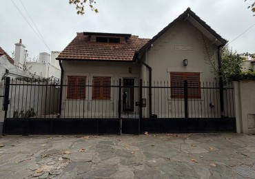 ALQUILER HERMOSA CASA, 3 AMBIENTES, TERRAZA CON PARRILLA, EXCELENTE UBICACION, LAVALLE 282 -BARRIO INGLES TEMPERLEY-